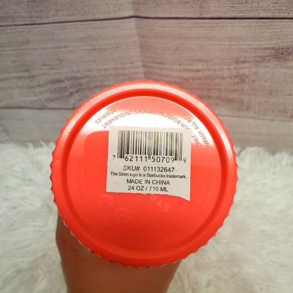 *NEW* Starbucks Dragonfruit Studded Bling Tumbler 24 oz. NWT Summer 2022 - Picture 6 of 10